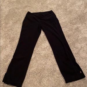 Fleece relaxes fit pants